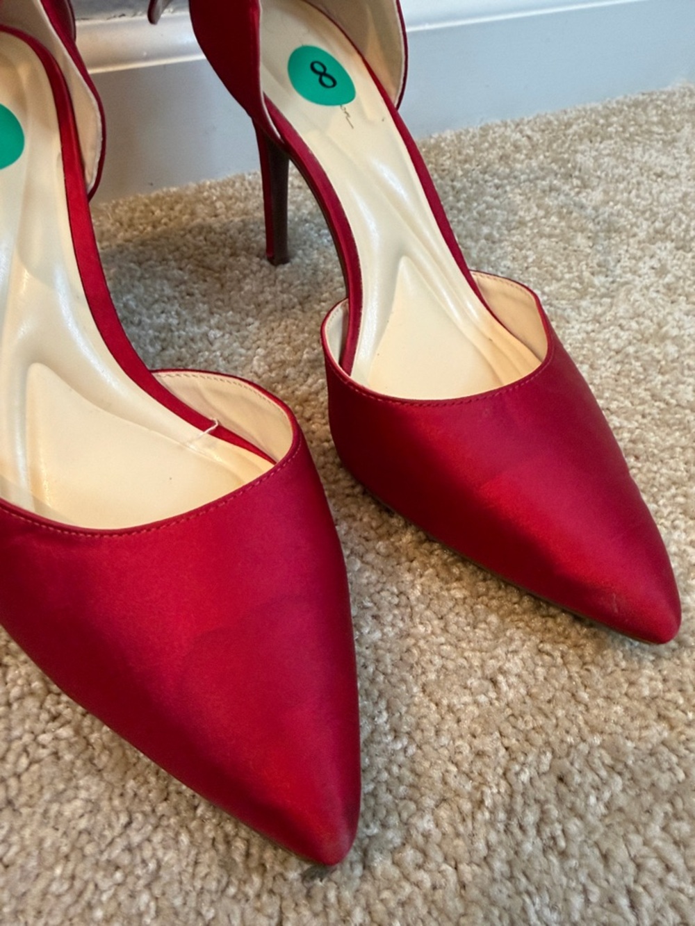 Jessica Simpson Bow Red Satin Pointed-Toe Ankle-Strap Heels with Bow Size 8 - Picture 4 of 8